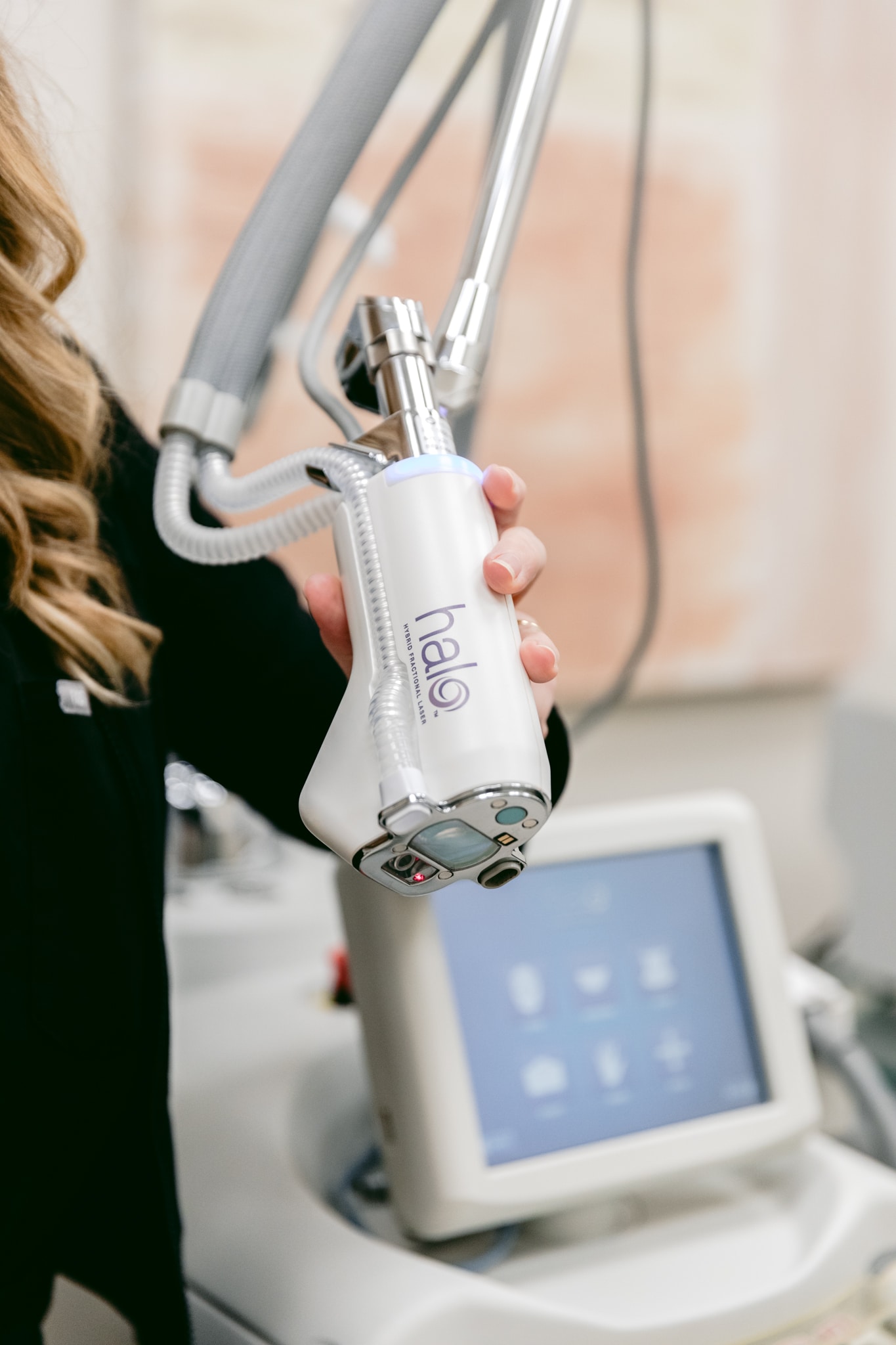 Halo hybrid fractional laser handpiece at Cool Springs Plastic Surgery in Nashville, TN